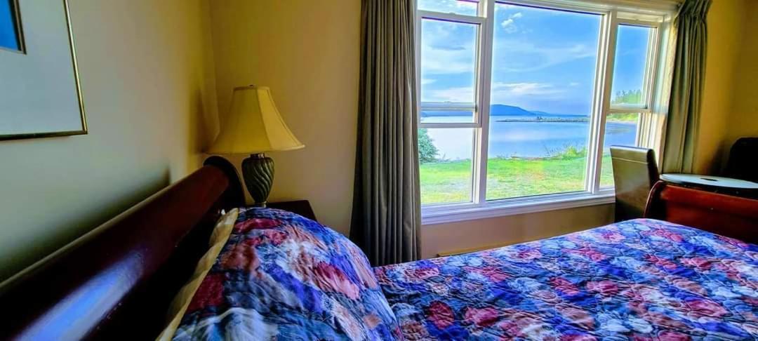 St Ann'S Motel & Cottage Baddeck Inlet Екстериор снимка