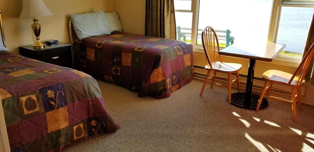 St Ann'S Motel & Cottage Baddeck Inlet Екстериор снимка